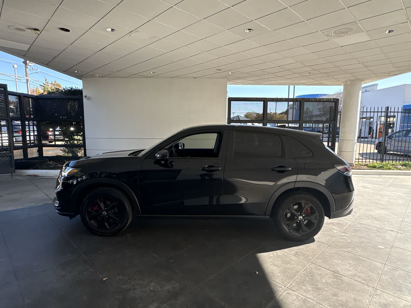 Thumbnail: 2025 Honda HR-V - 3