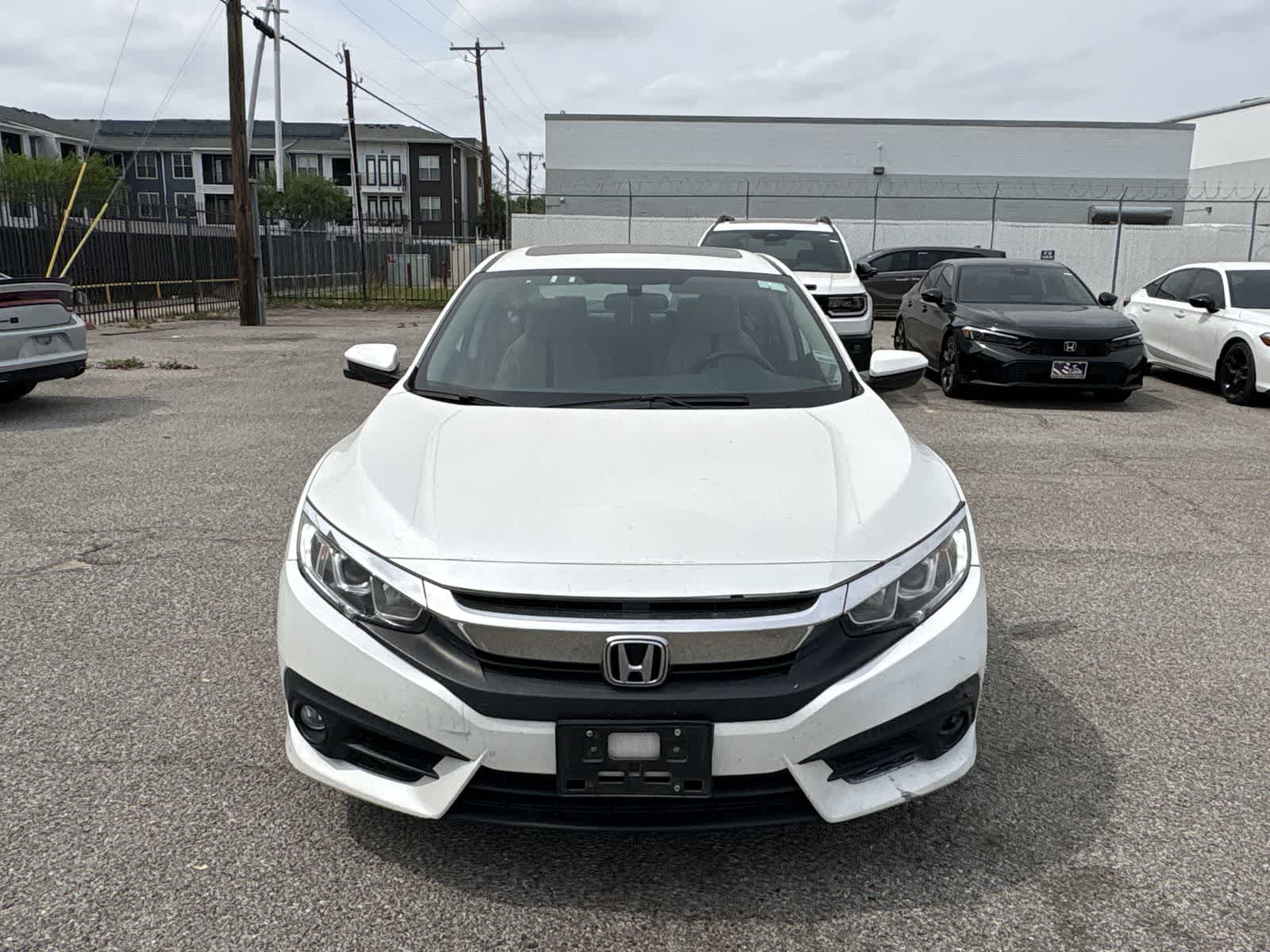 Thumbnail: 2017 Honda Civic - 9