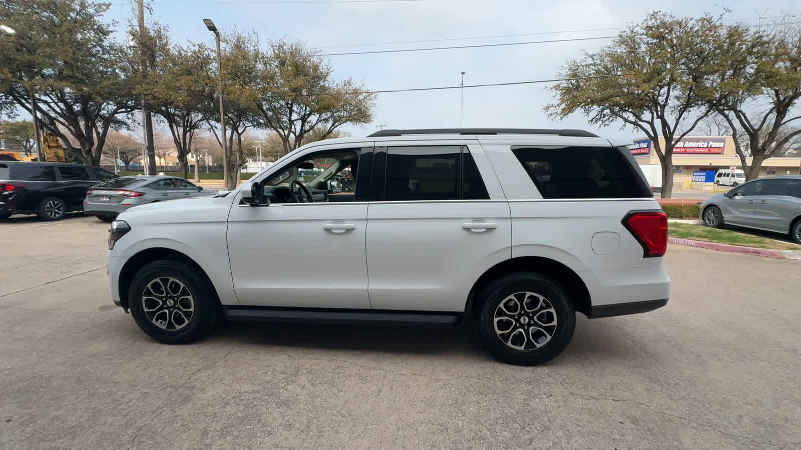 Thumbnail: 2024 Ford Expedition - 5