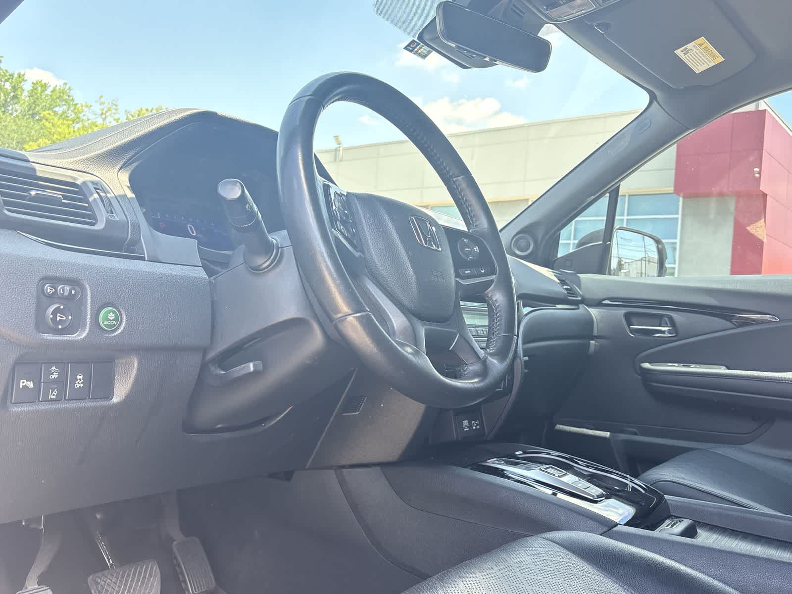 Thumbnail: 2021 Honda Passport - 2