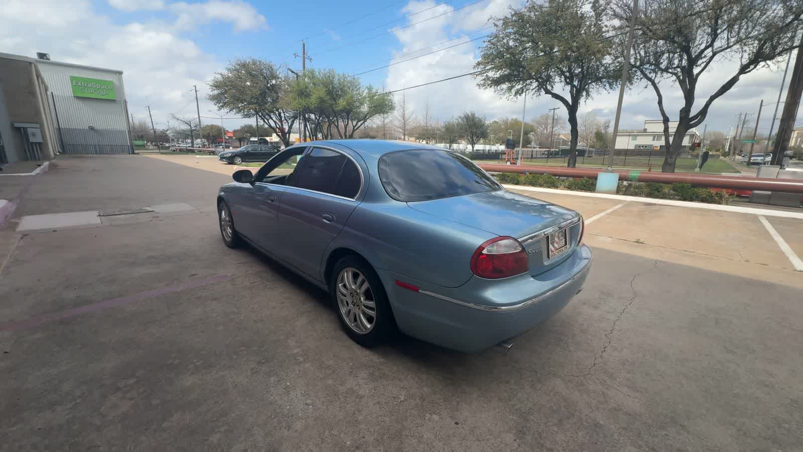 Thumbnail: 2005 Jaguar S-Type - 6