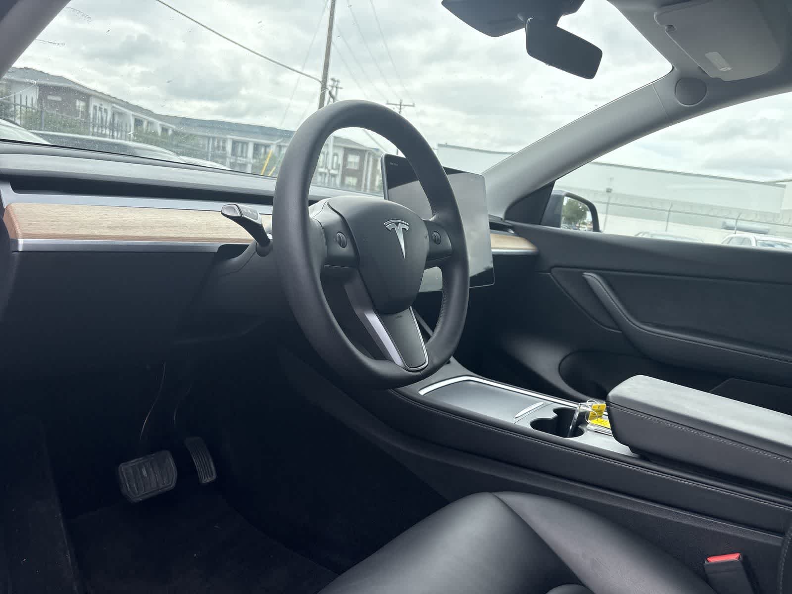 Thumbnail: 2022 Tesla Model Y - 2