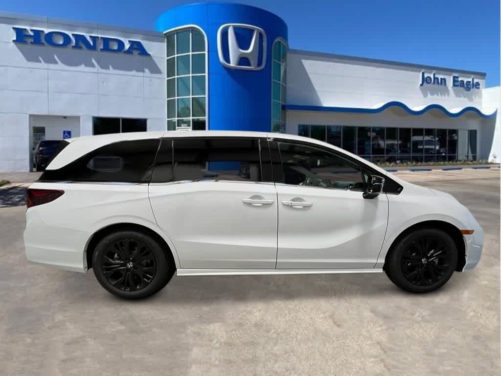 Thumbnail: 2026 Honda Odyssey - 8