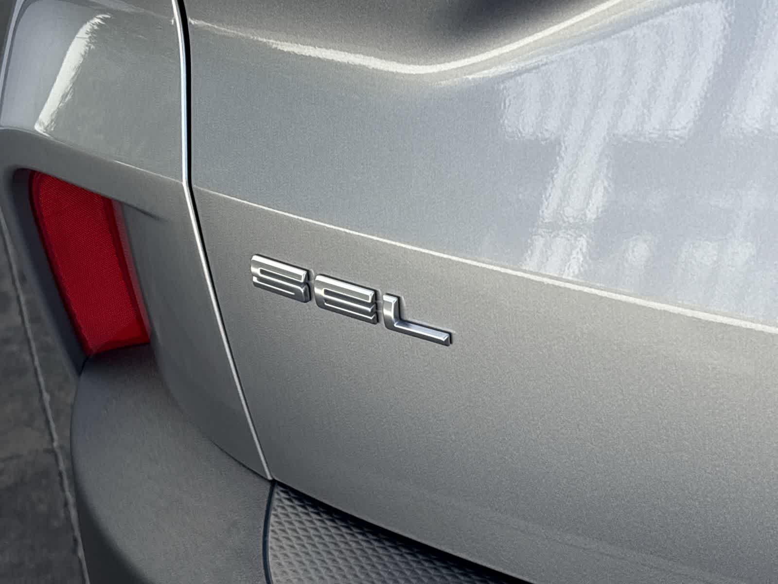 Thumbnail: 2022 Ford Escape - 7