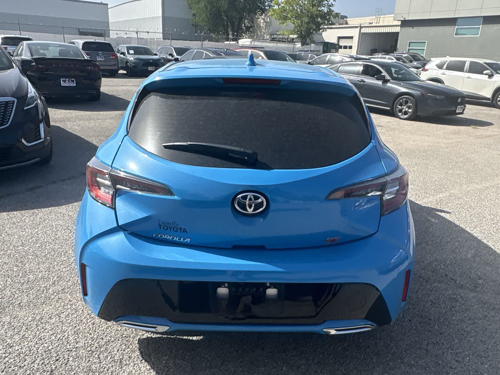 Thumbnail: 2022 Toyota Corolla - 4