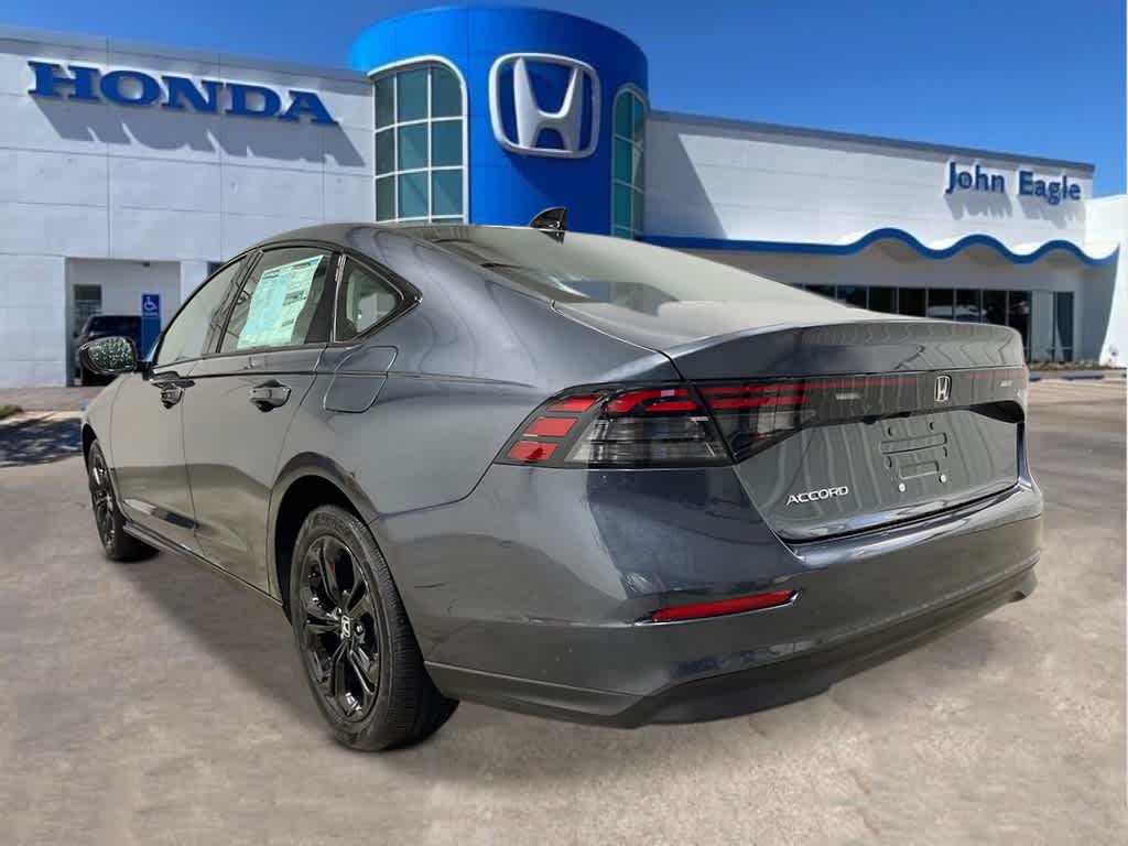 2025 Honda Accord SE photo 3