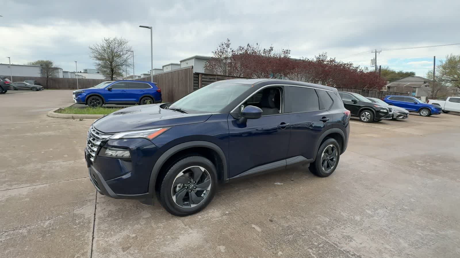 Thumbnail: 2025 Nissan Rogue - 4