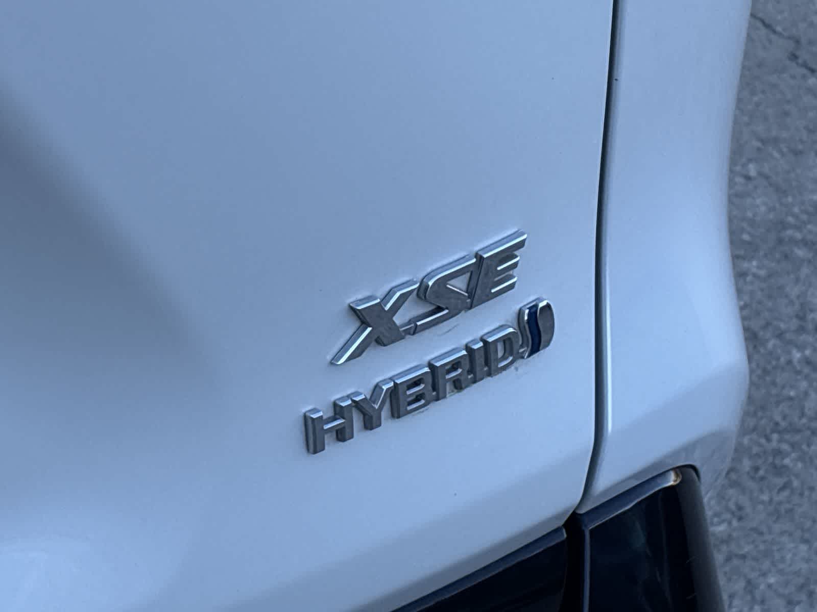 Thumbnail: 2020 Toyota RAV4 - 19
