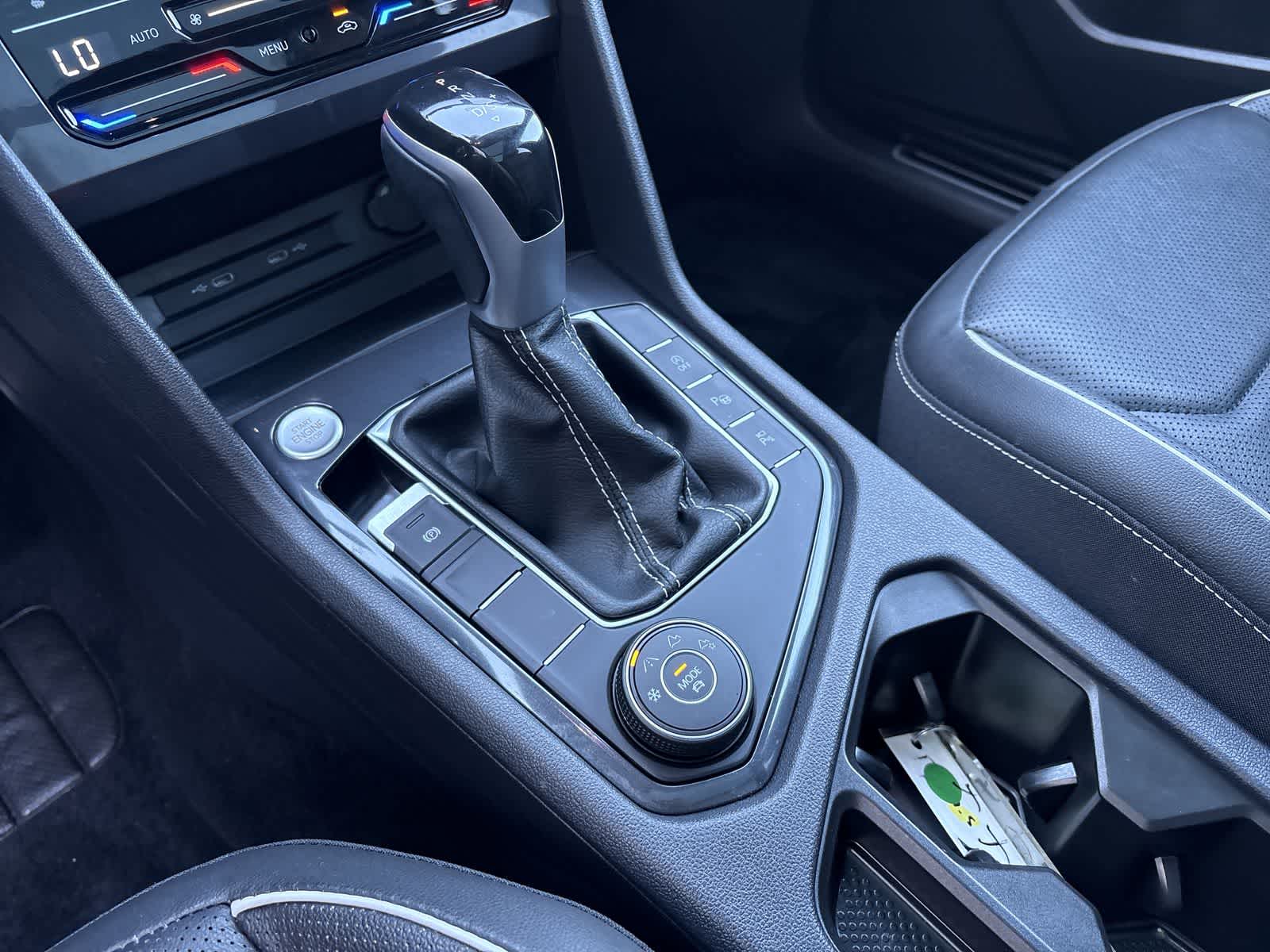 Thumbnail: 2023 Volkswagen Tiguan - 16