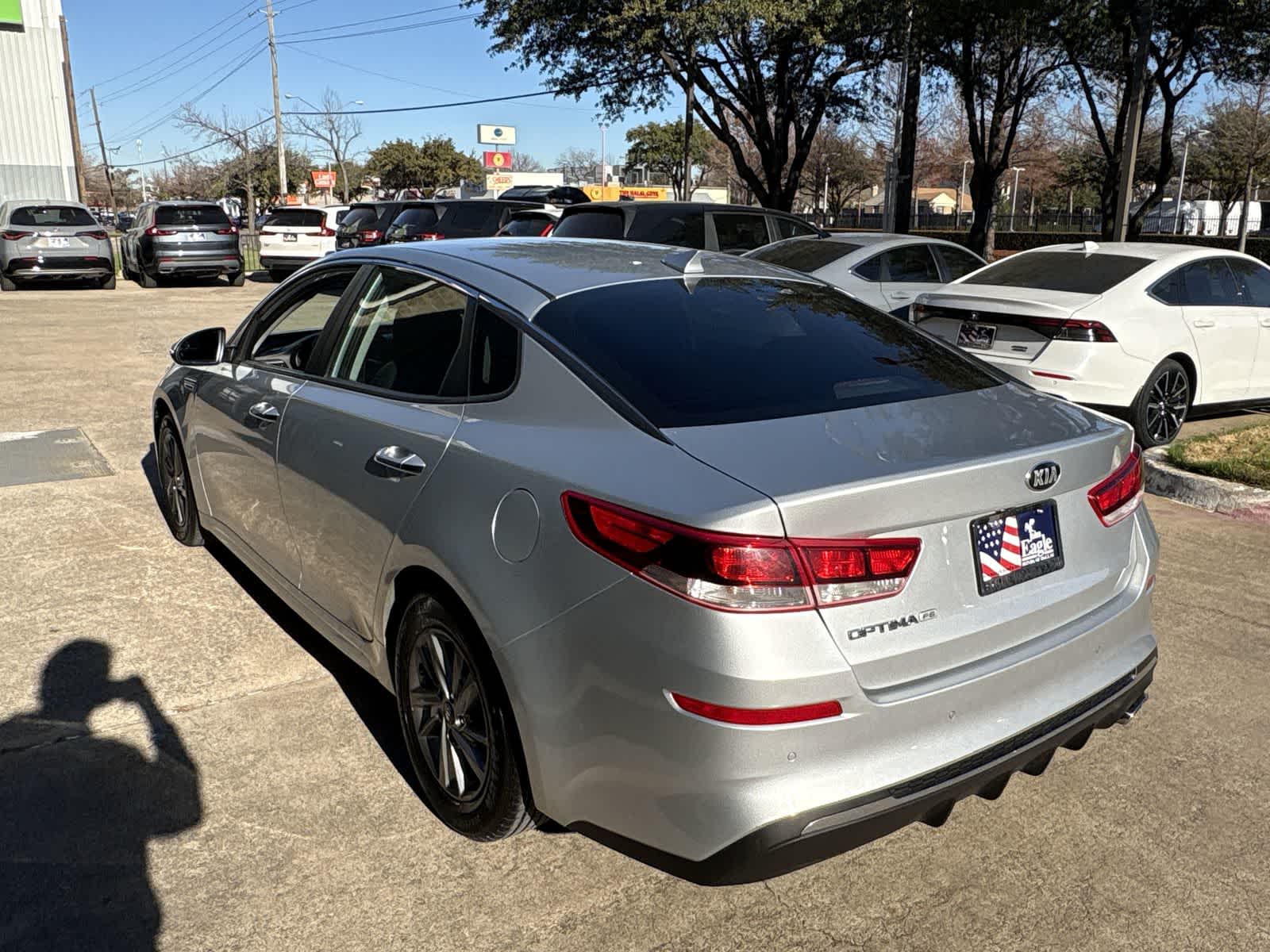 Thumbnail: 2019 Kia Optima - 4