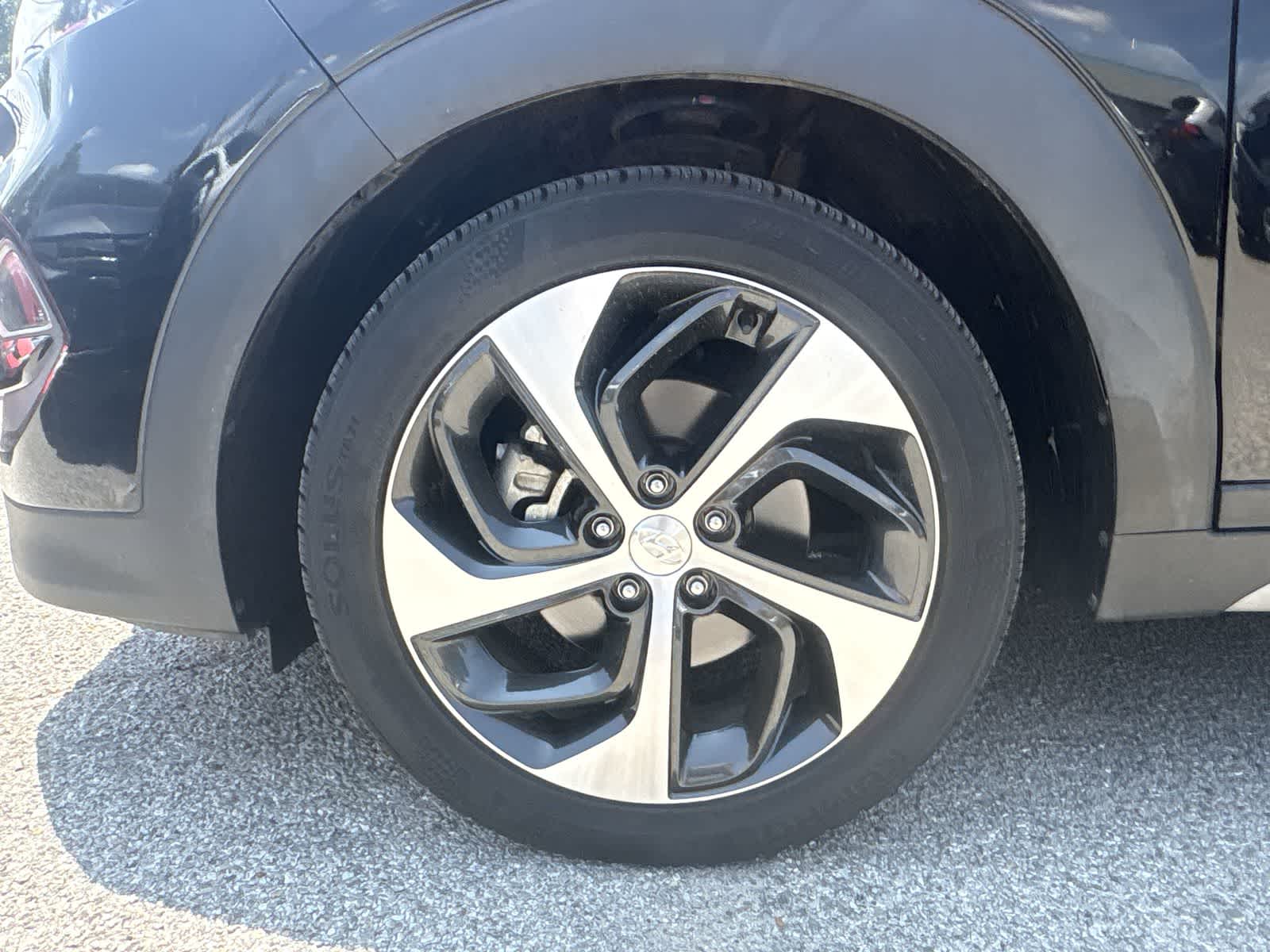 Thumbnail: 2018 Hyundai Tucson - 12