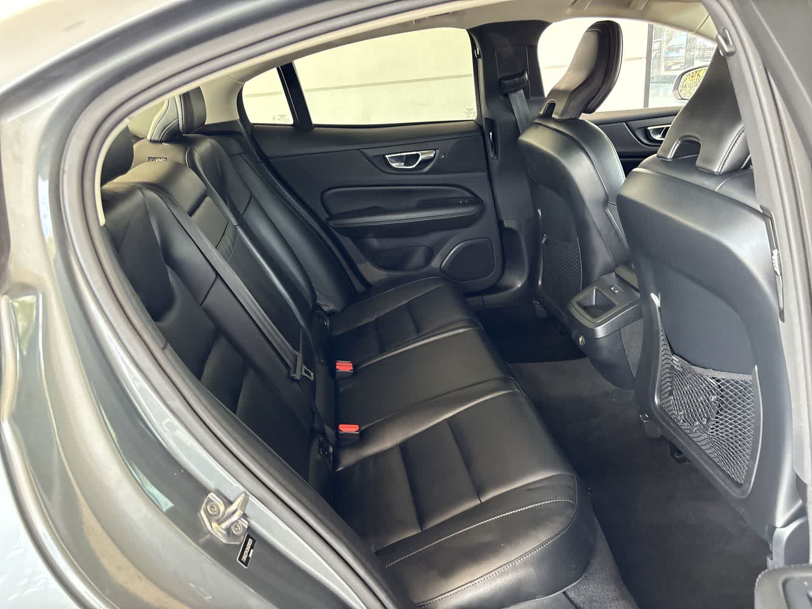 Thumbnail: 2019 Volvo S60 - 12