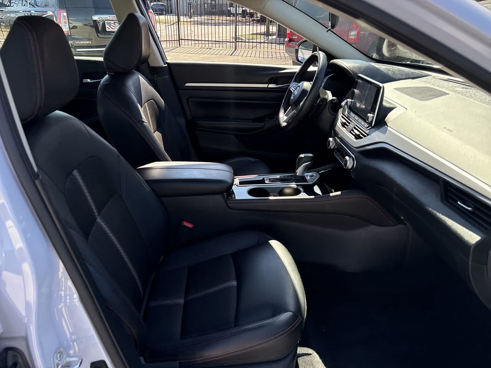 Thumbnail: 2024 Nissan Altima - 25