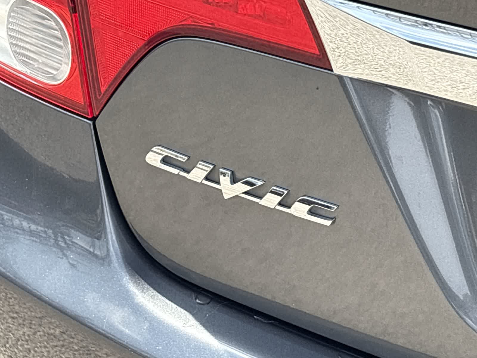 Thumbnail: 2010 Honda Civic - 18