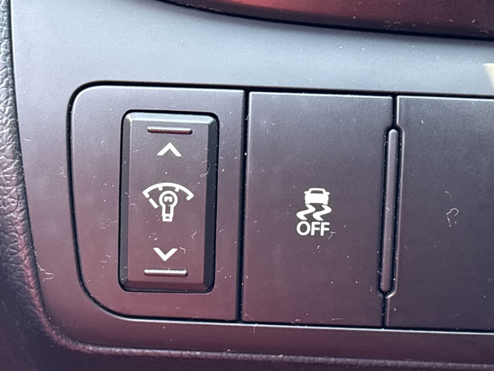Thumbnail: 2015 Kia Optima - 28