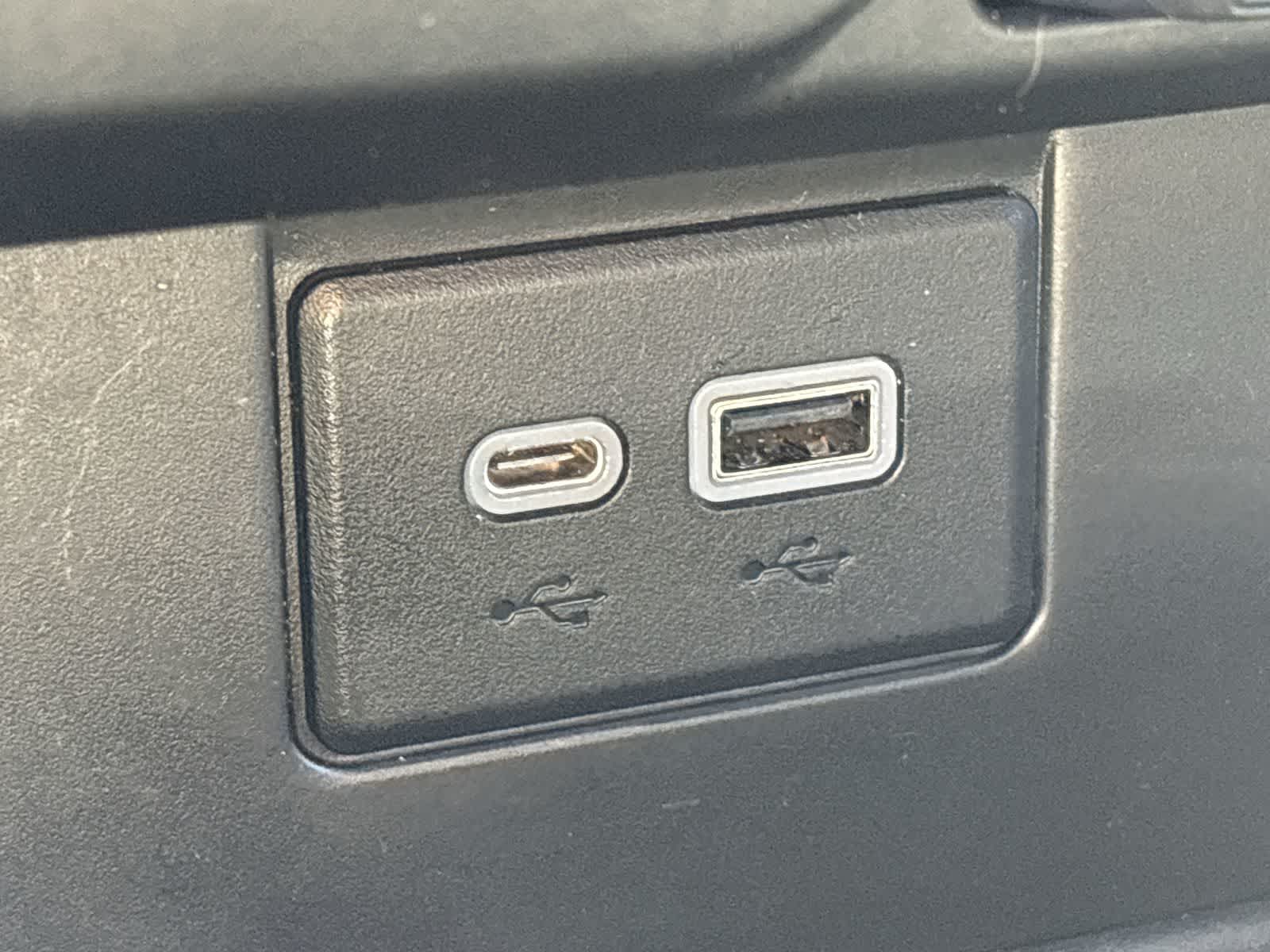 Thumbnail: 2021 Chevrolet Tahoe - 34