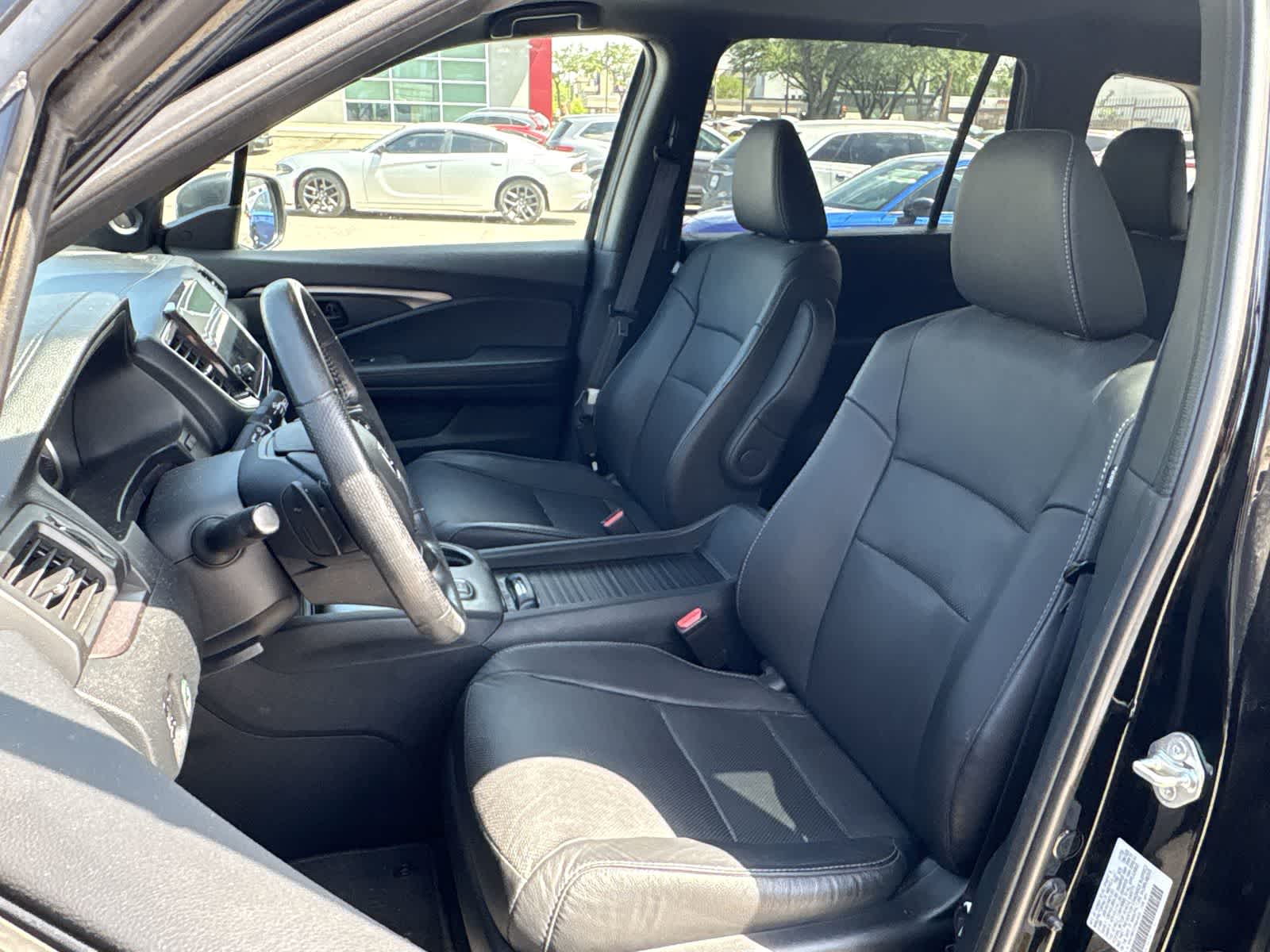 Thumbnail: 2023 Honda Passport - 13