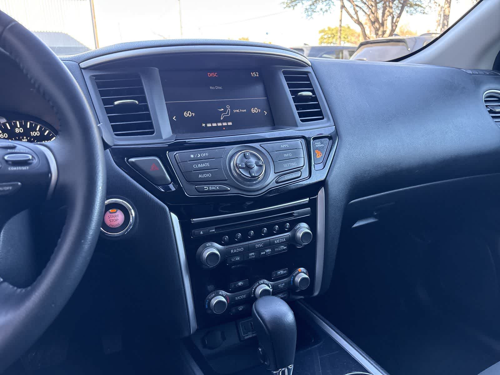 Thumbnail: 2020 Nissan Pathfinder - 15