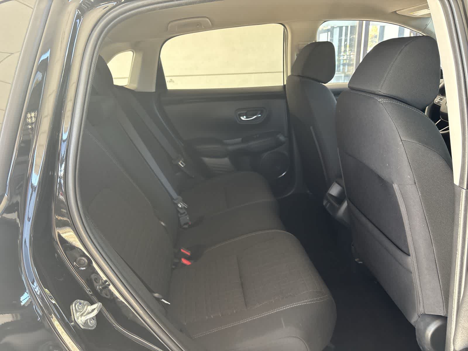 Thumbnail: 2025 Honda HR-V - 12