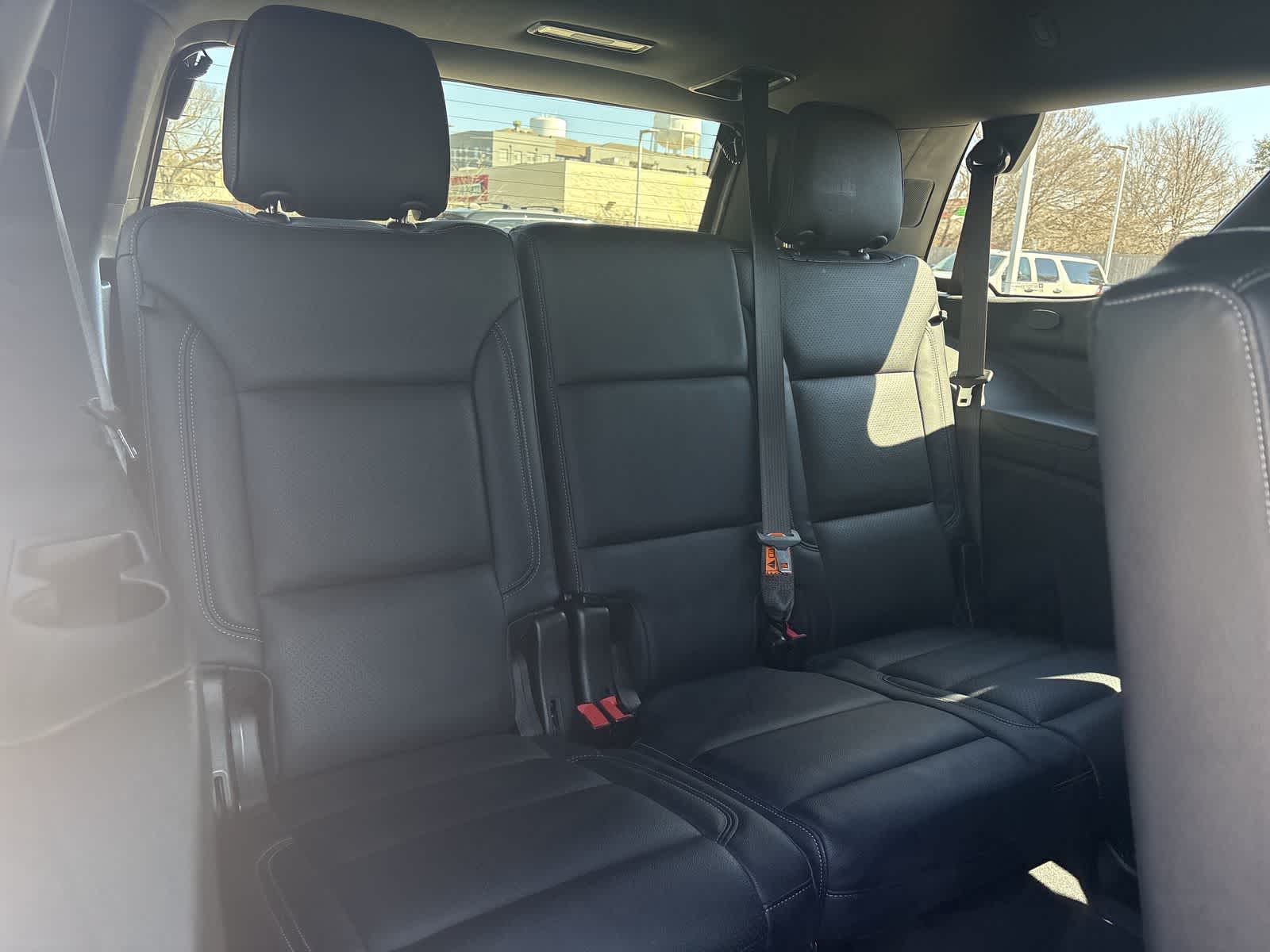 Thumbnail: 2021 Chevrolet Tahoe - 40