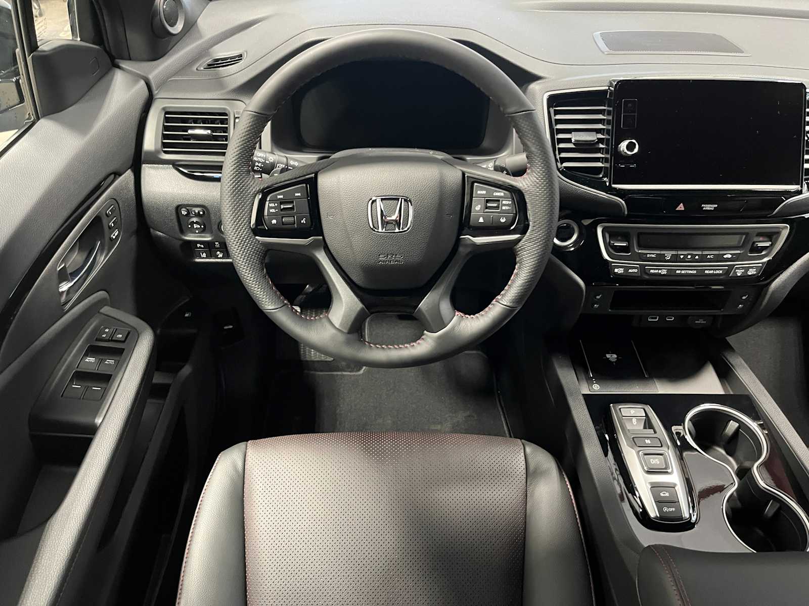 Thumbnail: 2025 Honda Ridgeline - 16