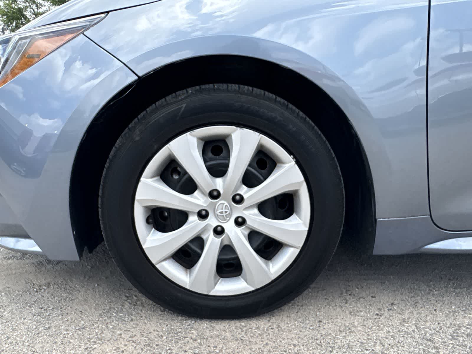 Thumbnail: 2024 Toyota Corolla - 12