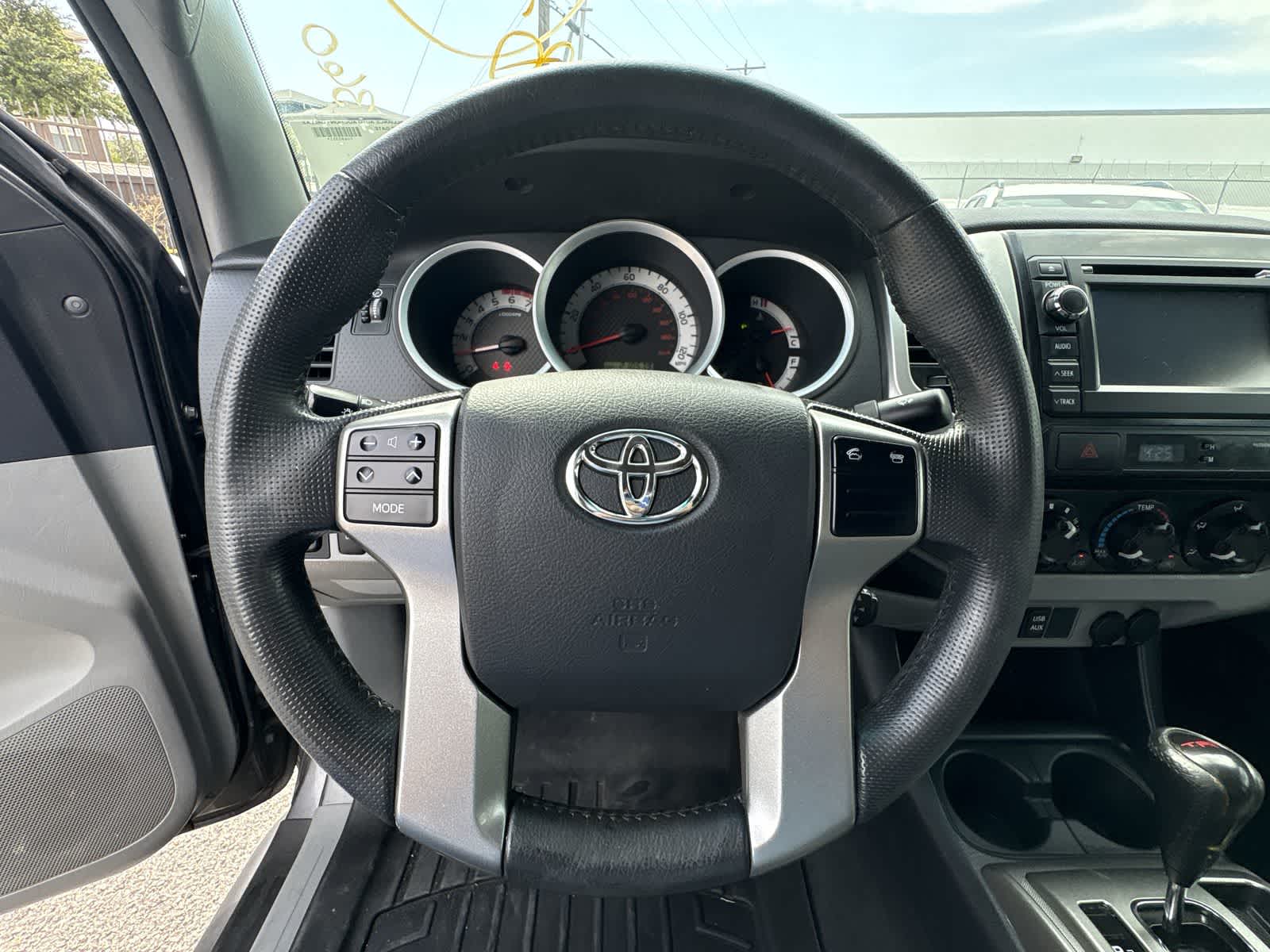 Thumbnail: 2013 Toyota Tacoma - 12