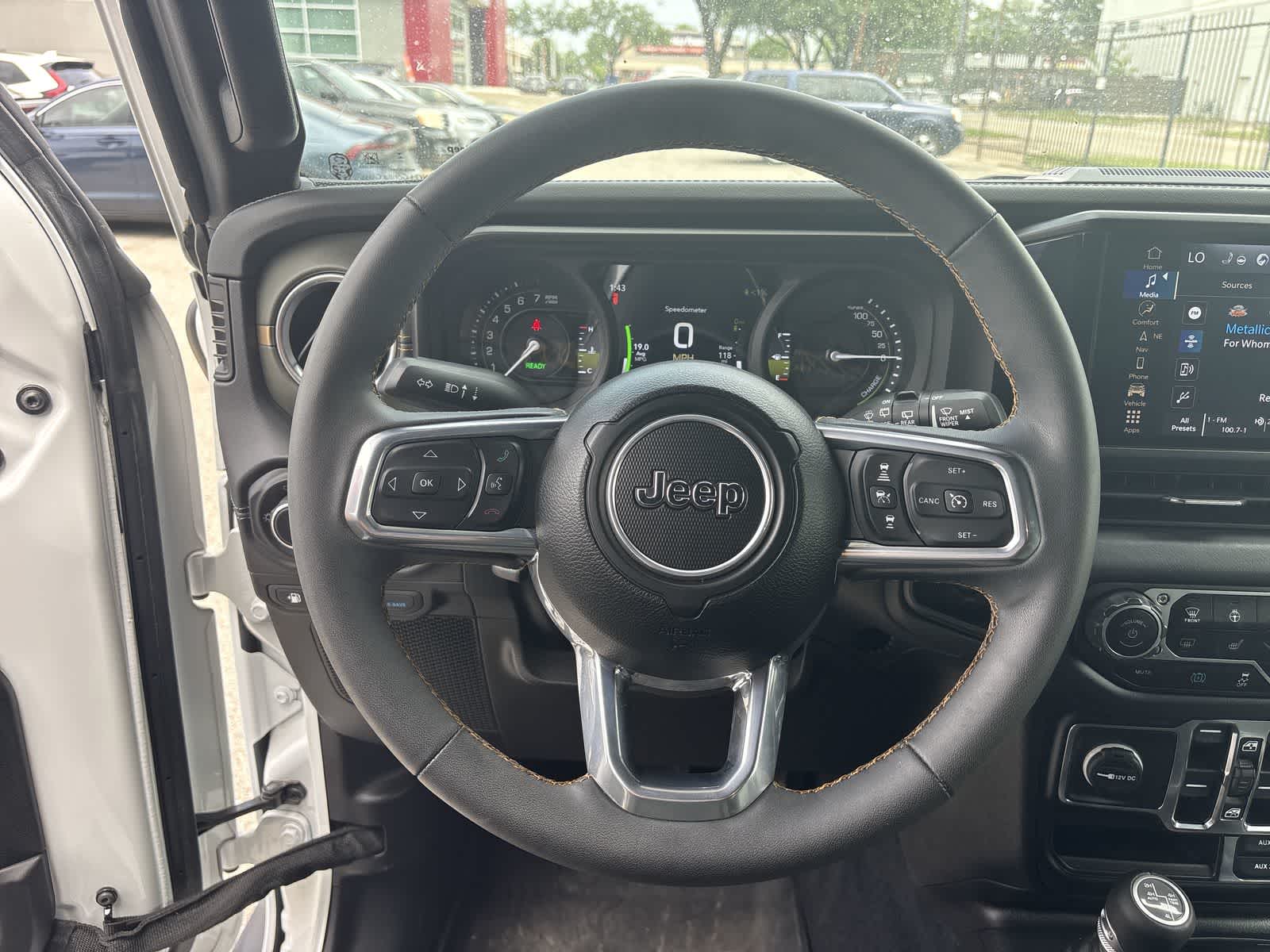 Thumbnail: 2024 Jeep Wrangler - 18