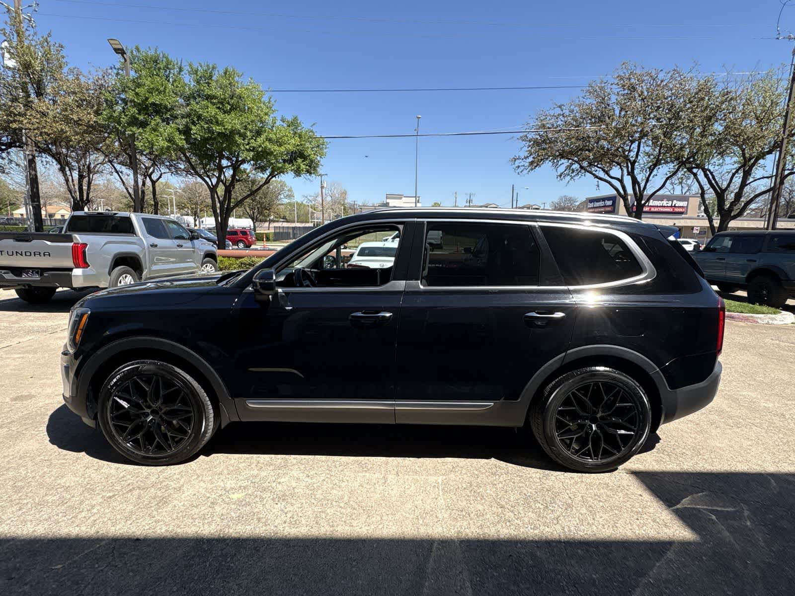 Thumbnail: 2020 Kia Telluride - 11