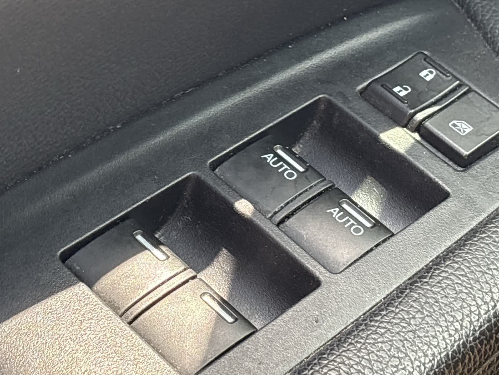 Thumbnail: 2022 Honda Pilot - 14
