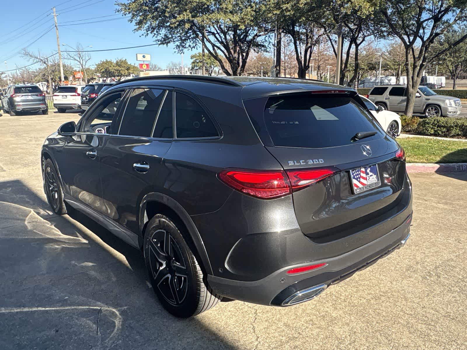 Thumbnail: 2025 Mercedes-Benz GLC - 4