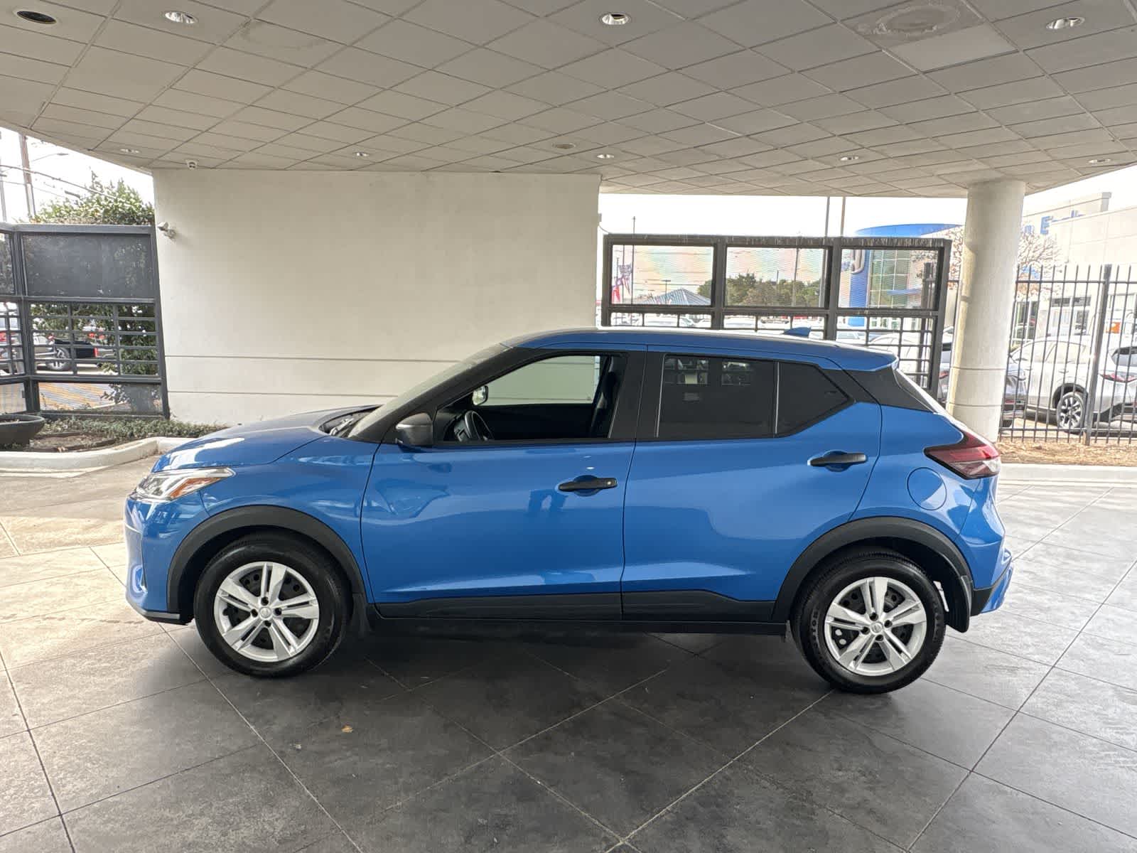 Thumbnail: 2024 Nissan Kicks - 3