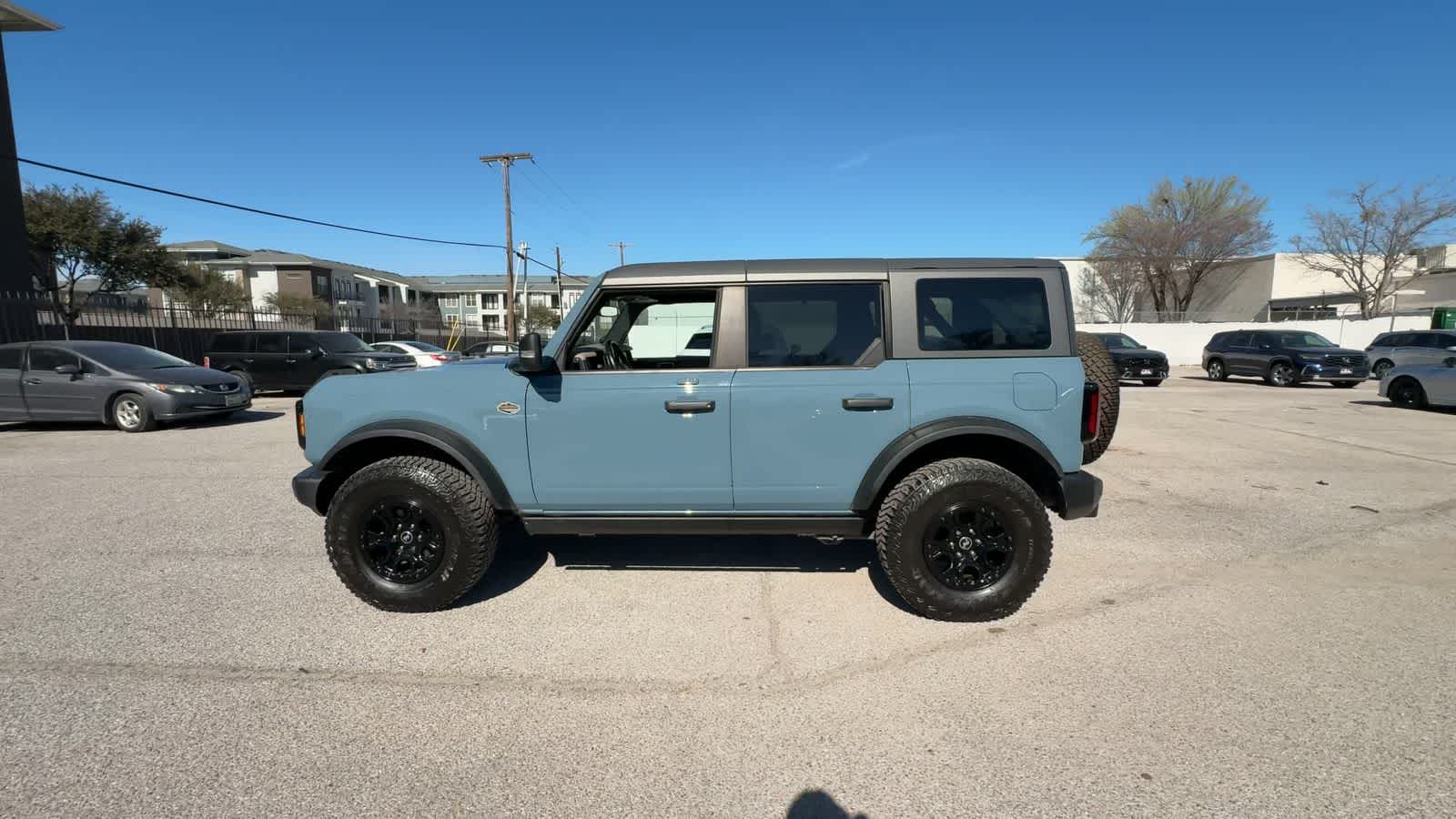 Thumbnail: 2023 Ford Bronco - 5