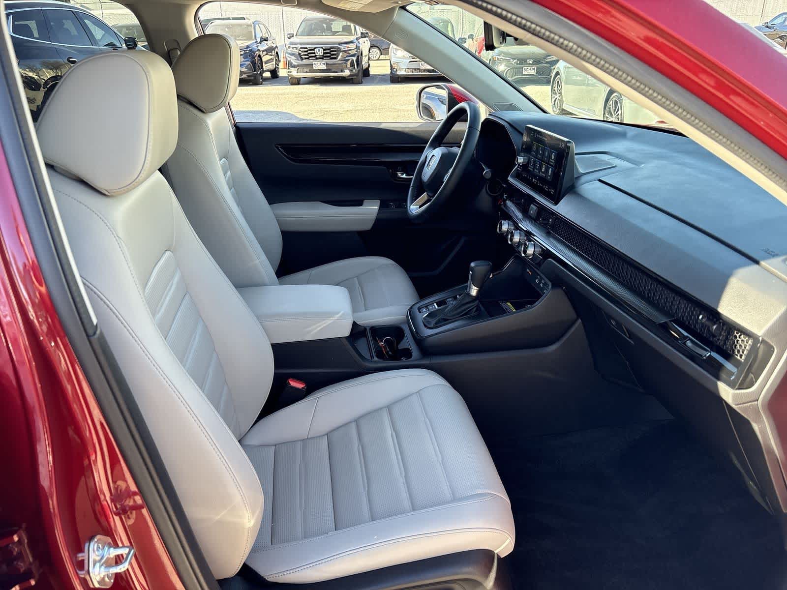 Thumbnail: 2025 Honda CR-V - 13