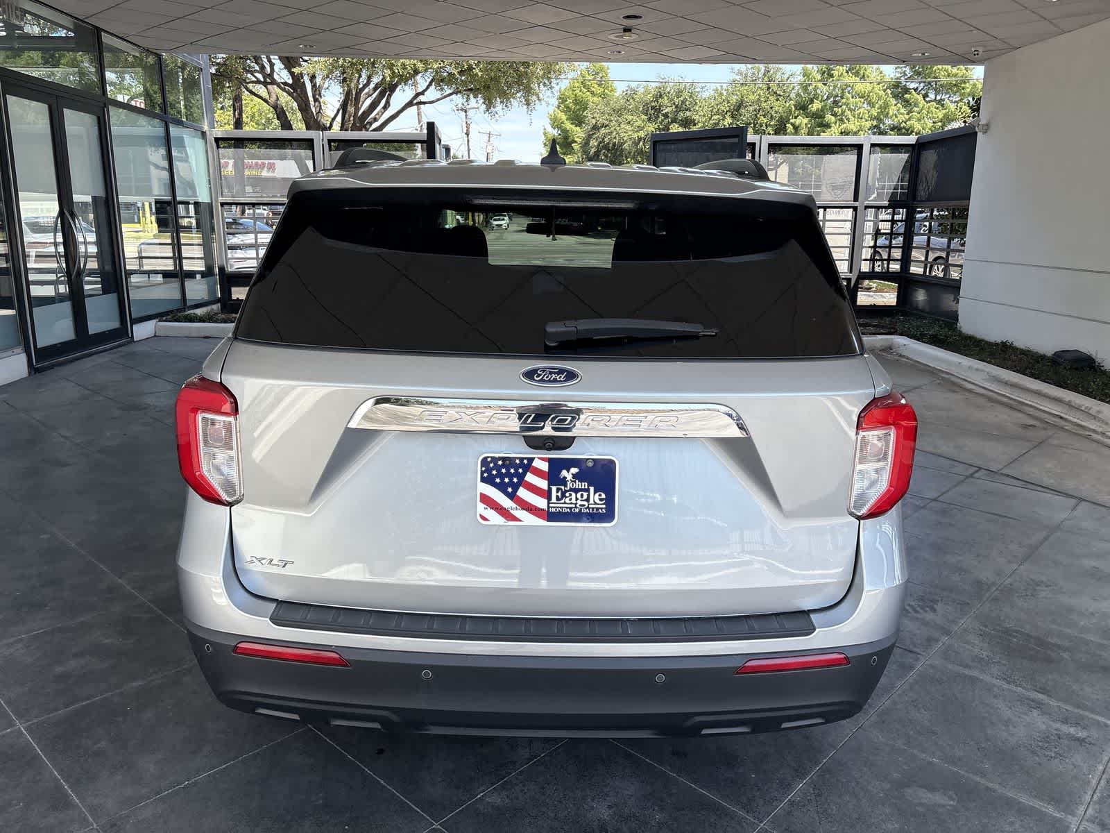 Thumbnail: 2022 Ford Explorer - 5