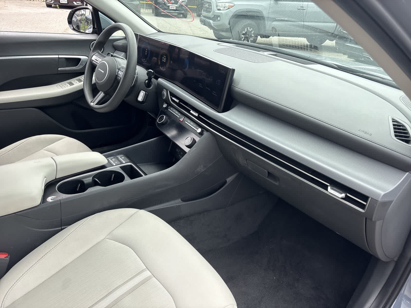 Thumbnail: 2025 Hyundai Sonata - 17