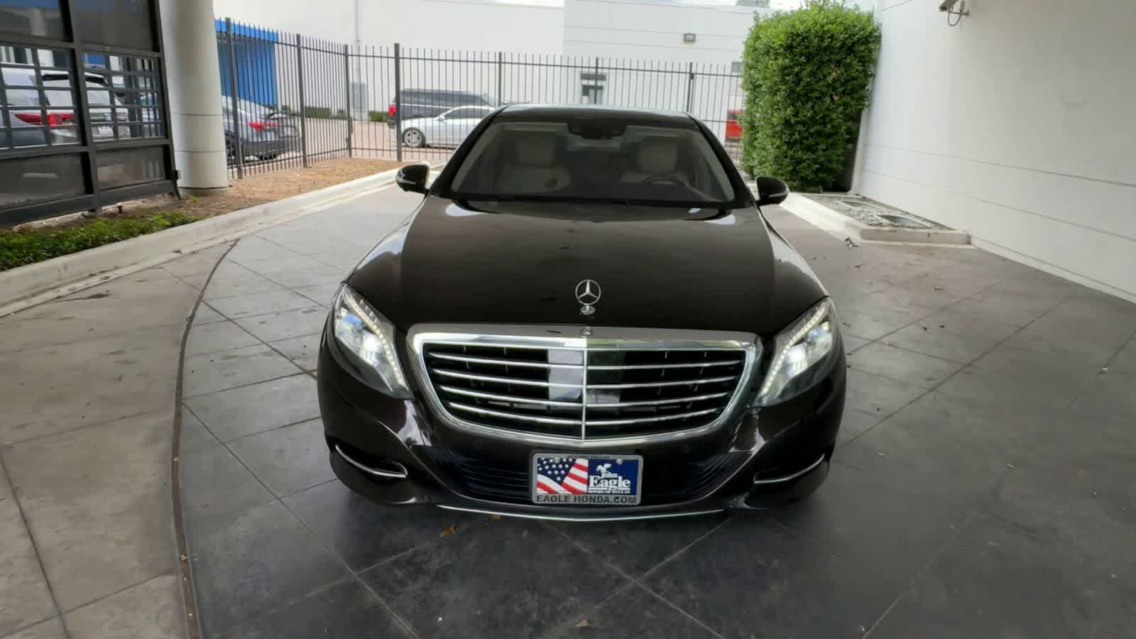 Thumbnail: 2016 Mercedes-Benz S-Class - 3