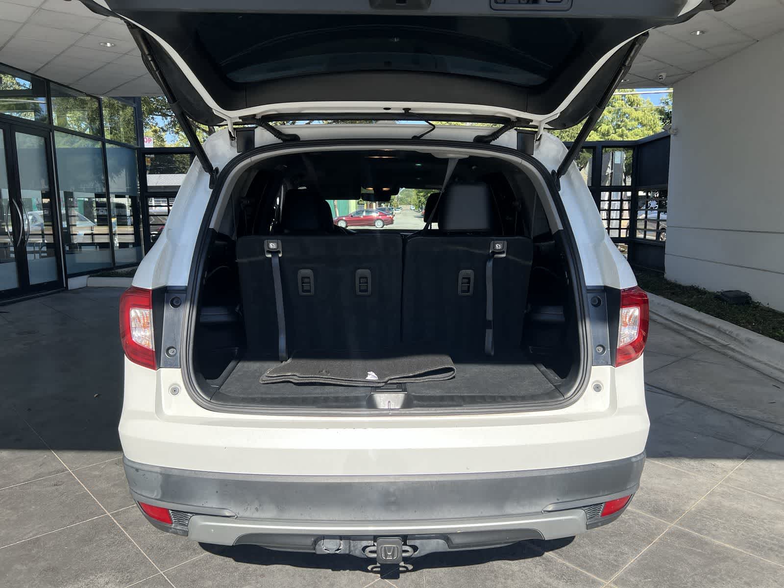 Thumbnail: 2020 Honda Pilot - 18