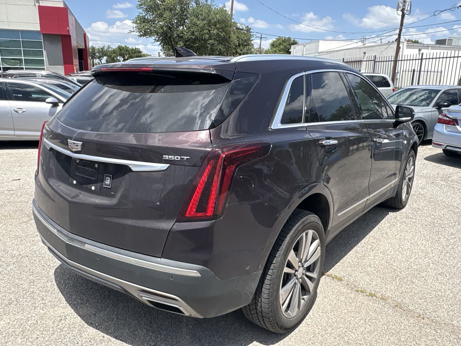 Thumbnail: 2021 Cadillac XT5 - 5
