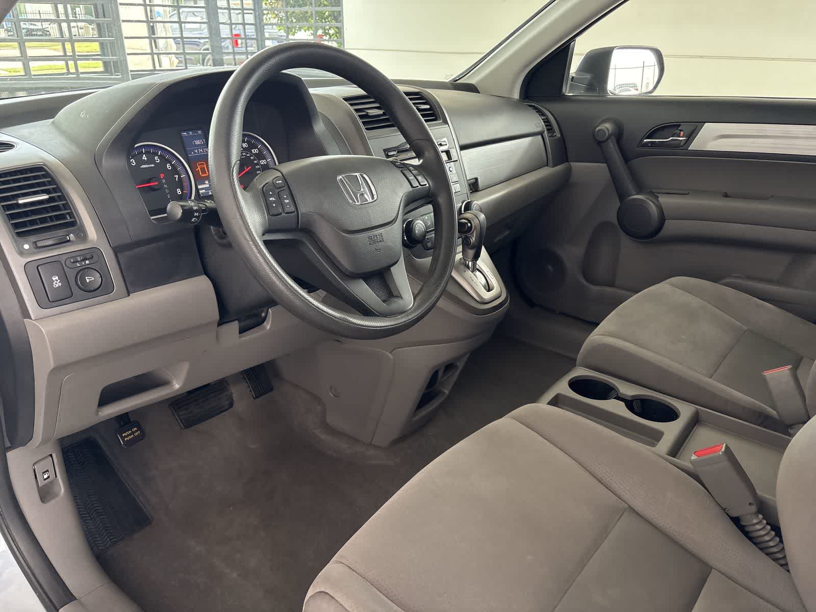 2011 Honda CR-V SE 10