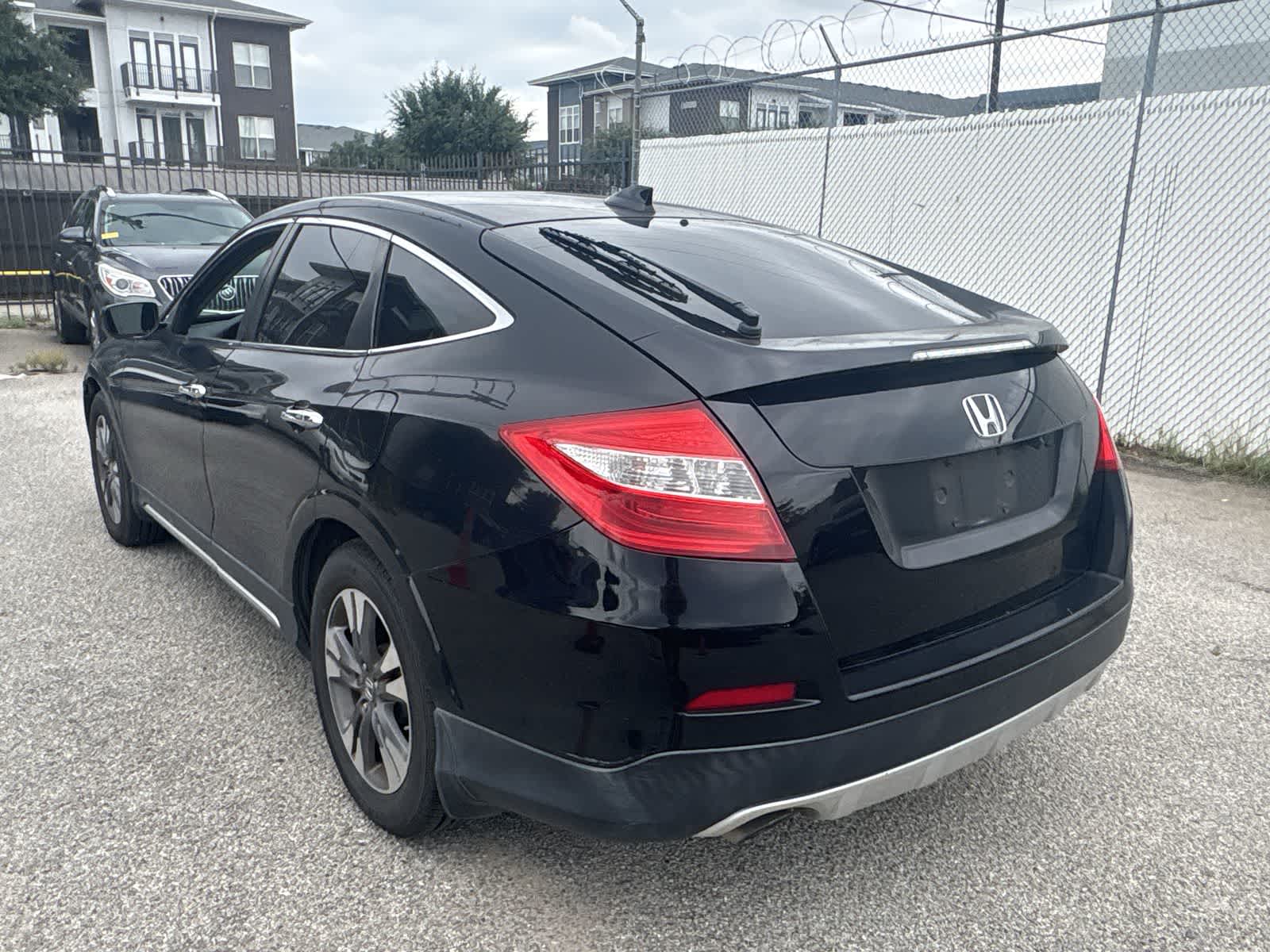 Thumbnail: 2013 Honda Crosstour - 4