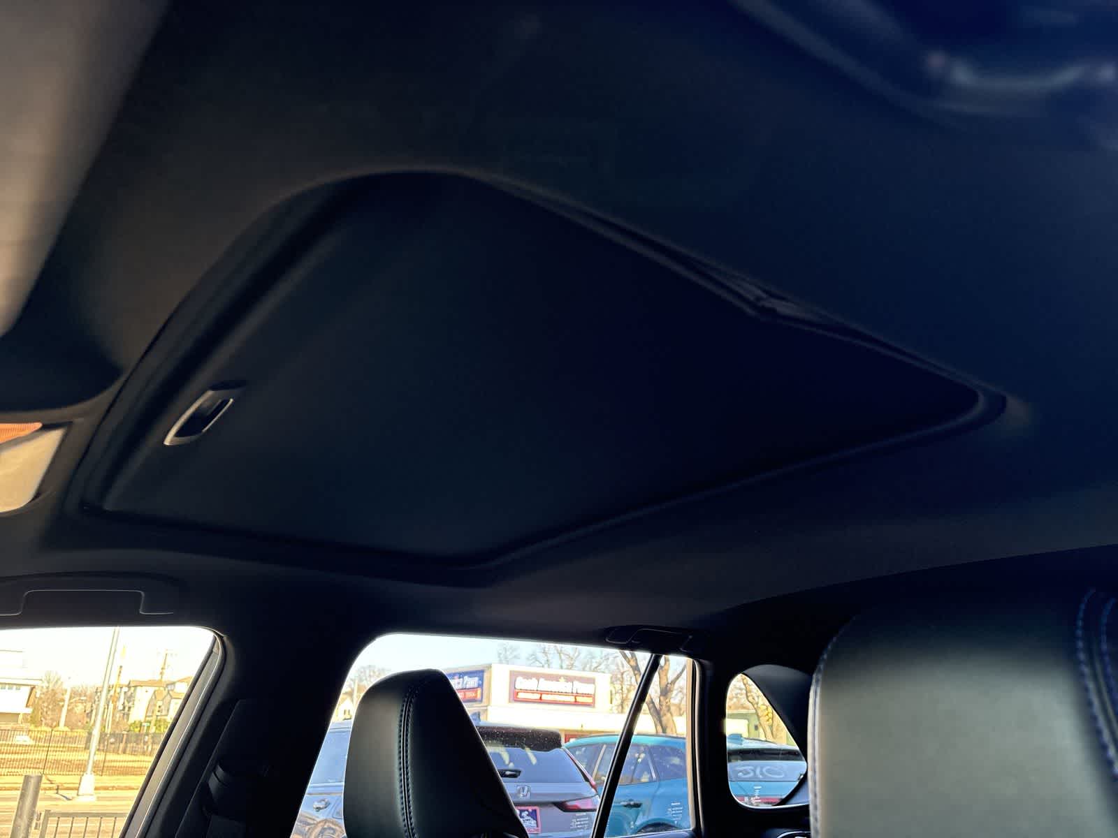 Thumbnail: 2020 Toyota RAV4 - 41