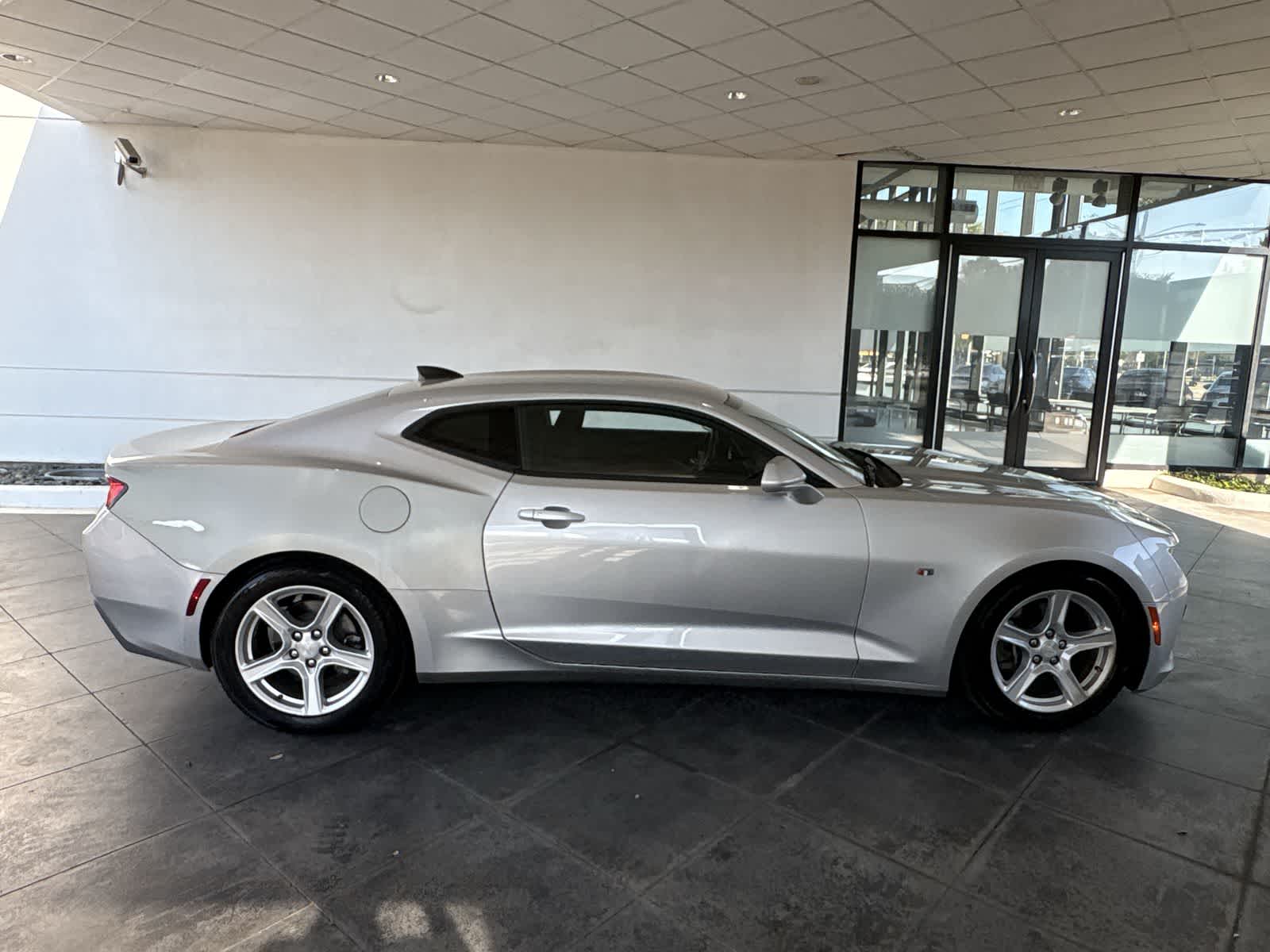 Thumbnail: 2016 Chevrolet Camaro - 23