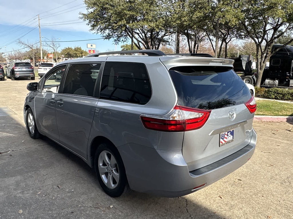 Used 2015 Toyota Sienna LE Van