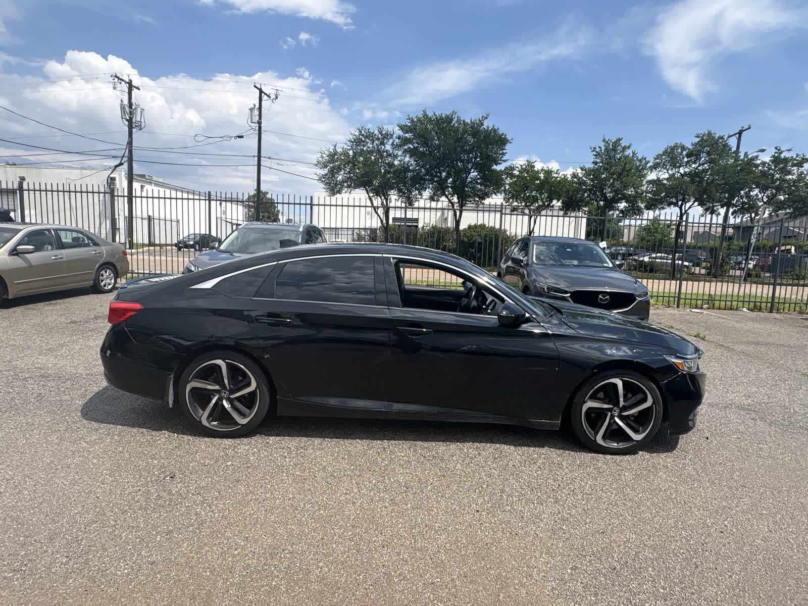 Thumbnail: 2018 Honda Accord - 16