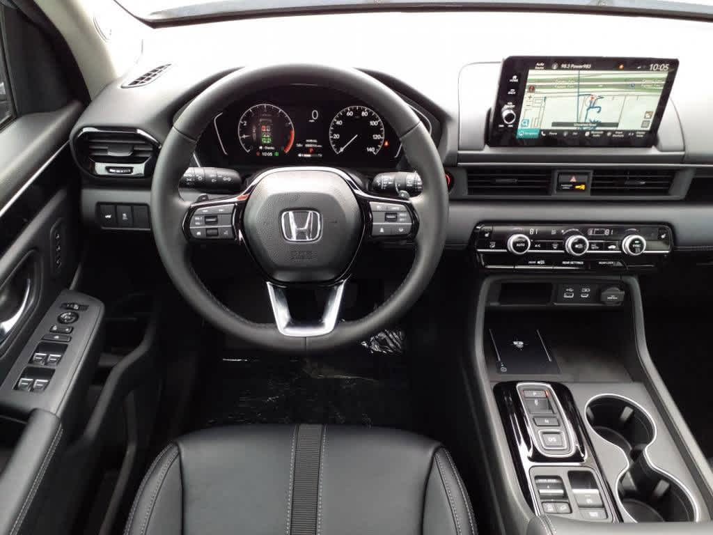 Thumbnail: 2025 Honda Pilot - 10