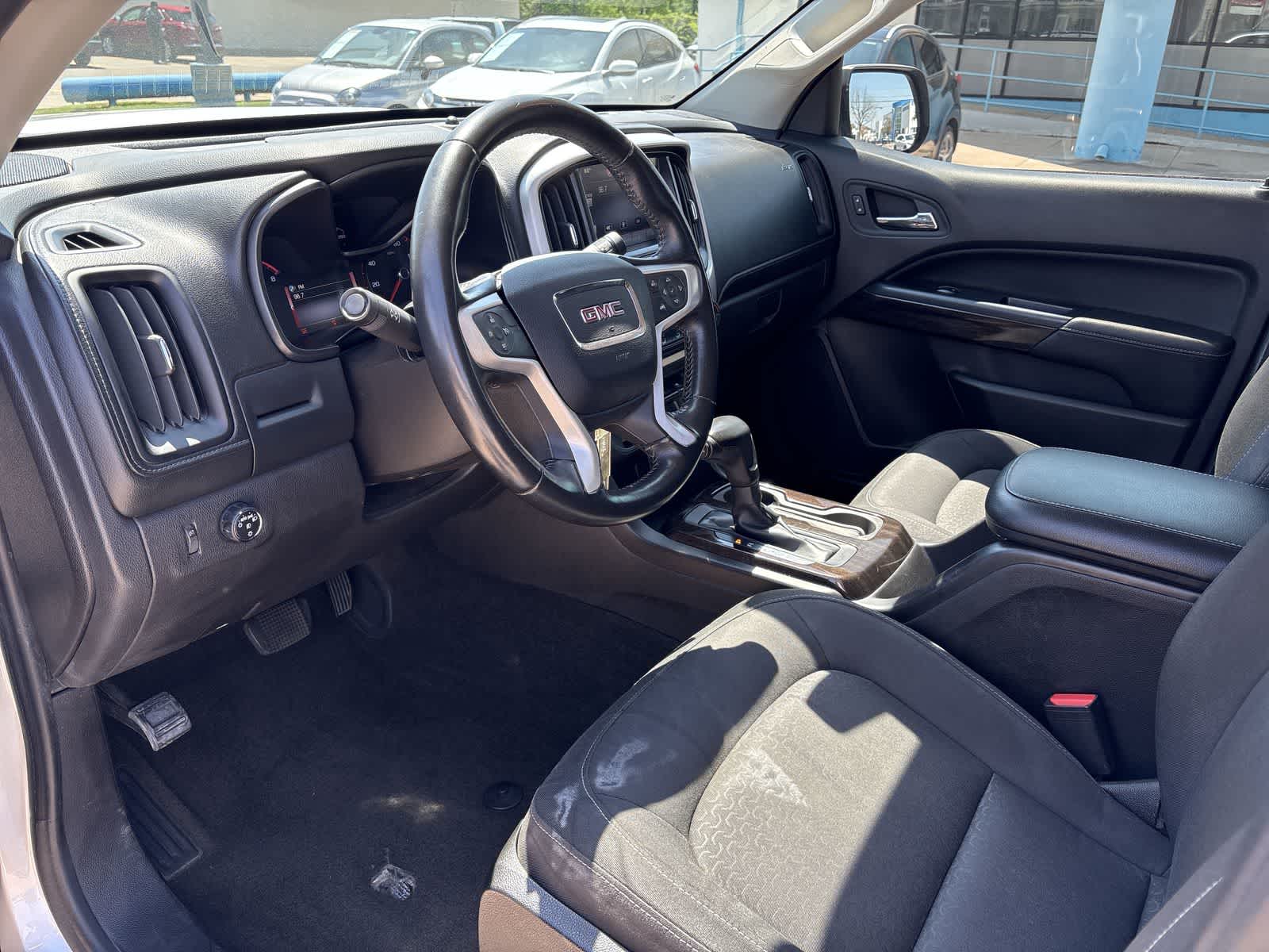 2015 GMC Canyon SLE 10