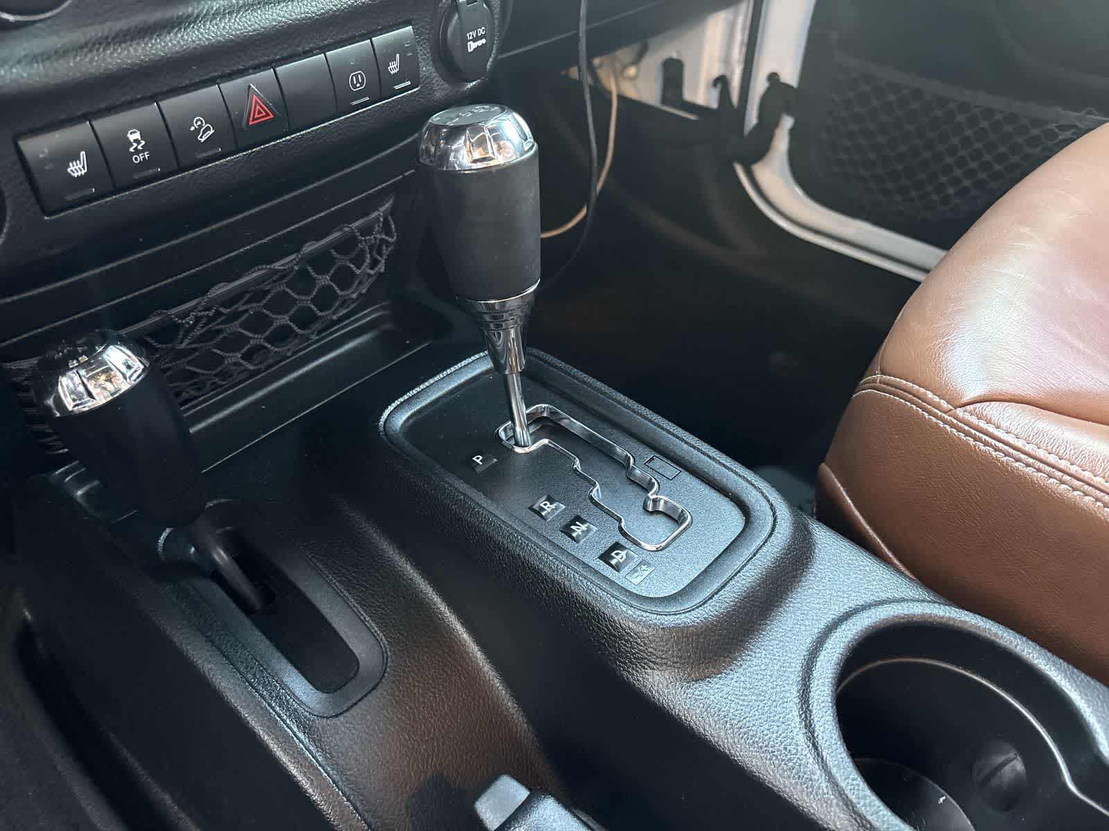 Thumbnail: 2018 Jeep Wrangler - 29