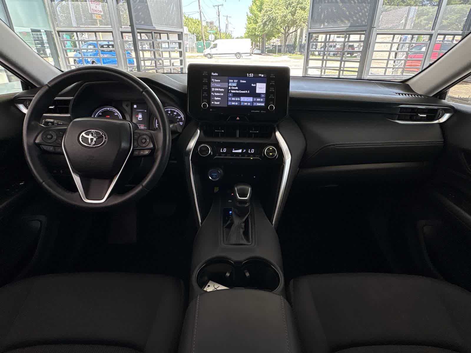 Thumbnail: 2021 Toyota Venza - 9