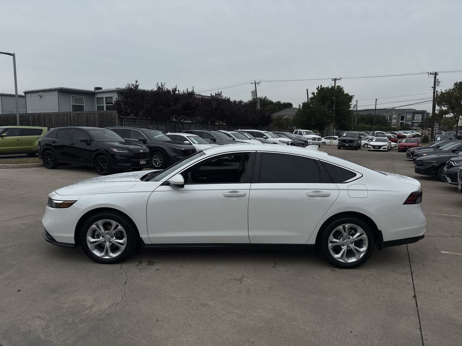 2024 Honda Accord LX photo 3